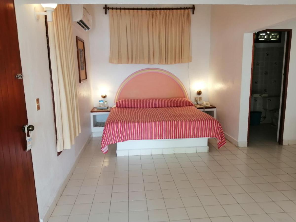Hotel Catalina Beach Resort シワタネホ エクステリア 写真